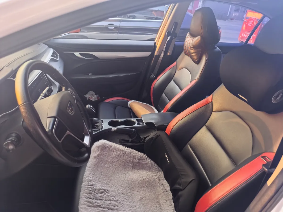 2018 Geely Emgrand 1.5L 109HP L4 5MT,autocango,china used car exporter,china ev exporter,chinese used car exporter,chinese used ev exporter