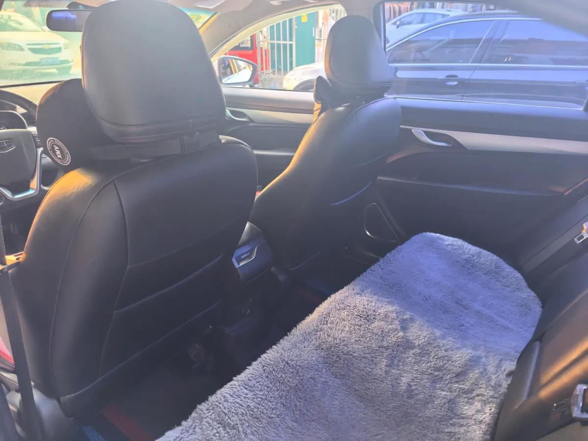 2018 Geely Emgrand 1.5L 109HP L4 5MT,autocango,china used car exporter,china ev exporter,chinese used car exporter,chinese used ev exporter
