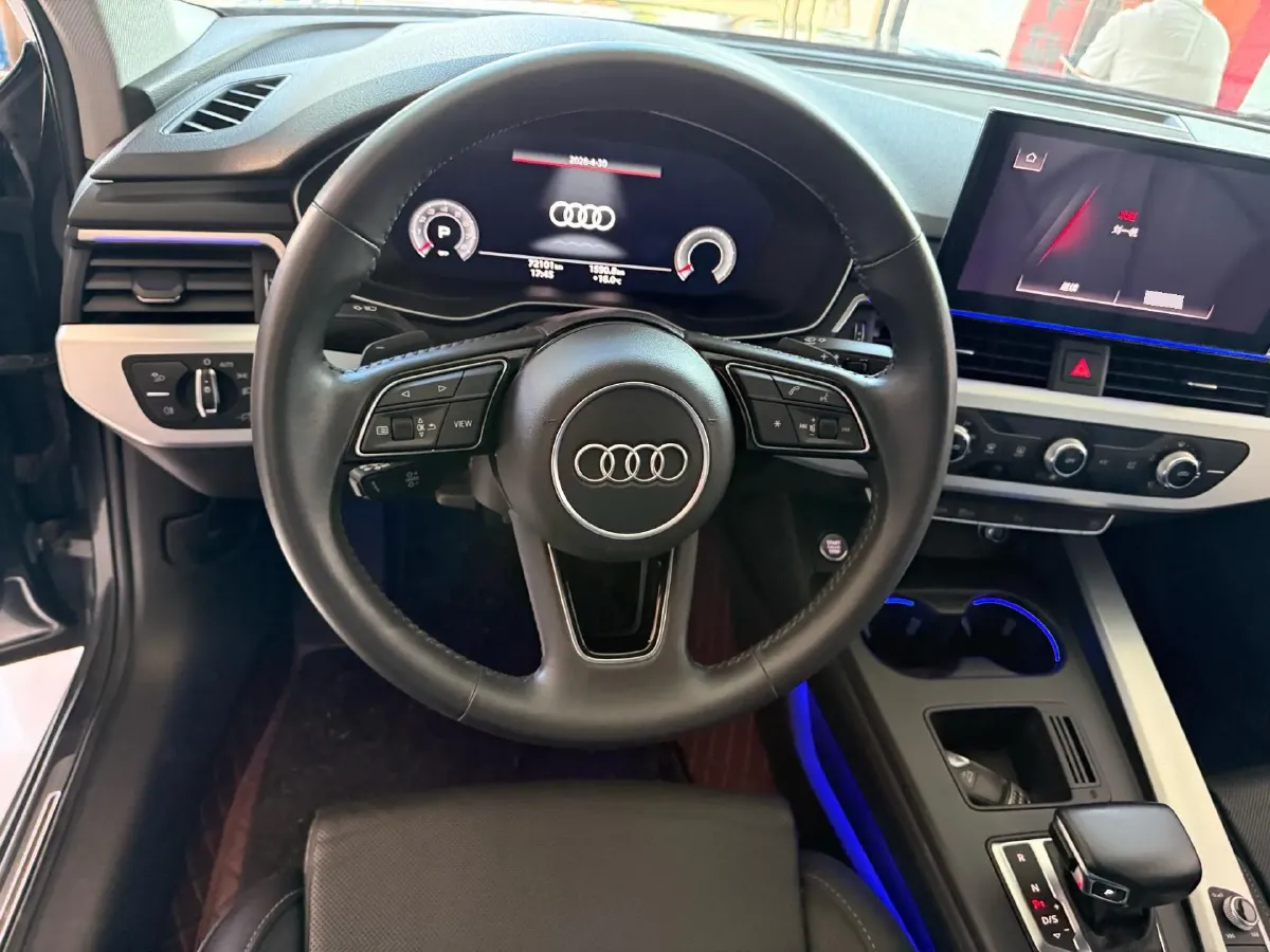 2020 Audi A4L 2.0T 190HP L4 7DCT,autocango,china used car exporter,china ev exporter,chinese used car exporter,chinese used ev exporter