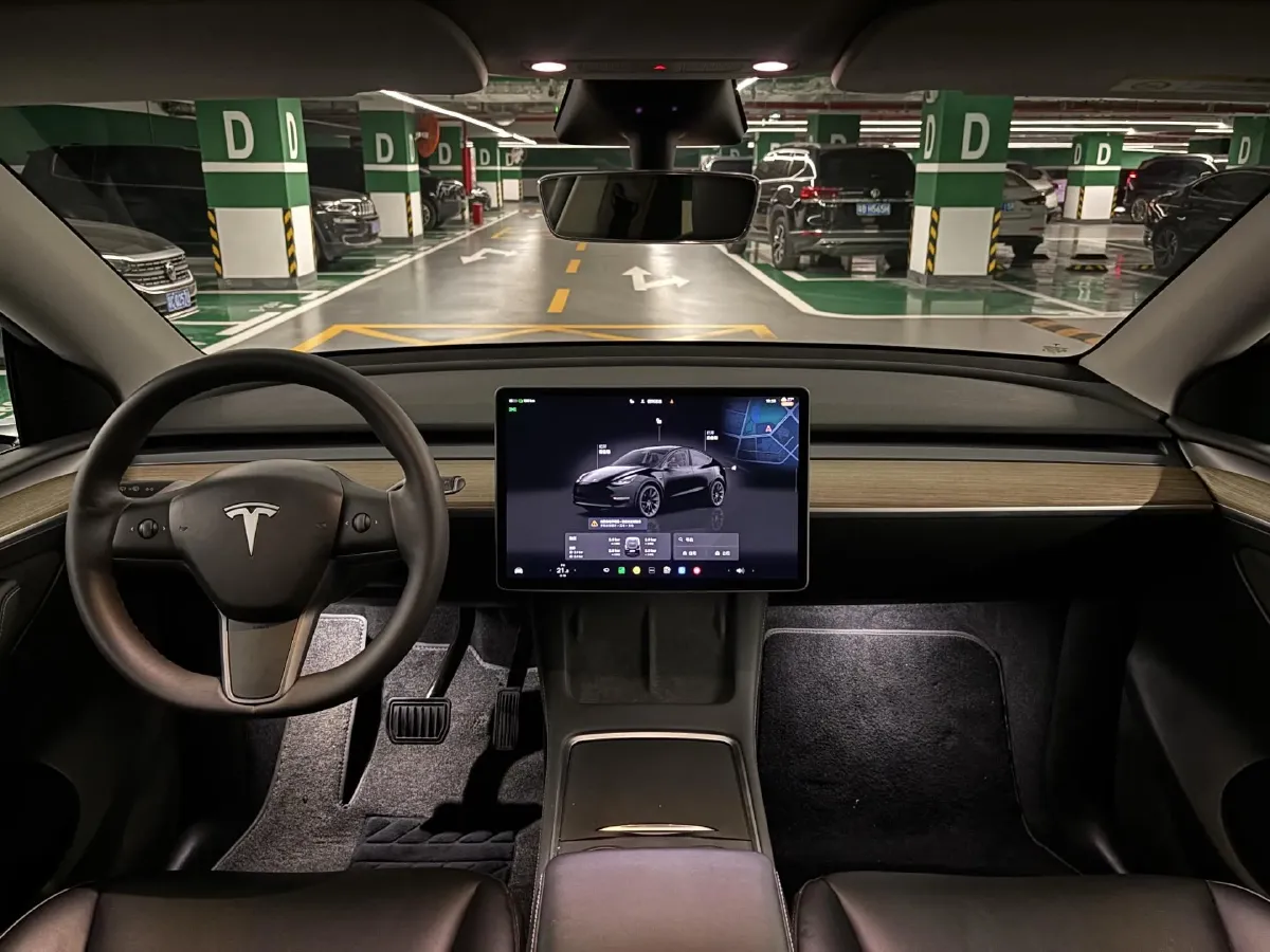 2022 Tesla Model Y BEV 60KWH,autocango,china used car exporter,china ev exporter,chinese used car exporter,chinese used ev exporter