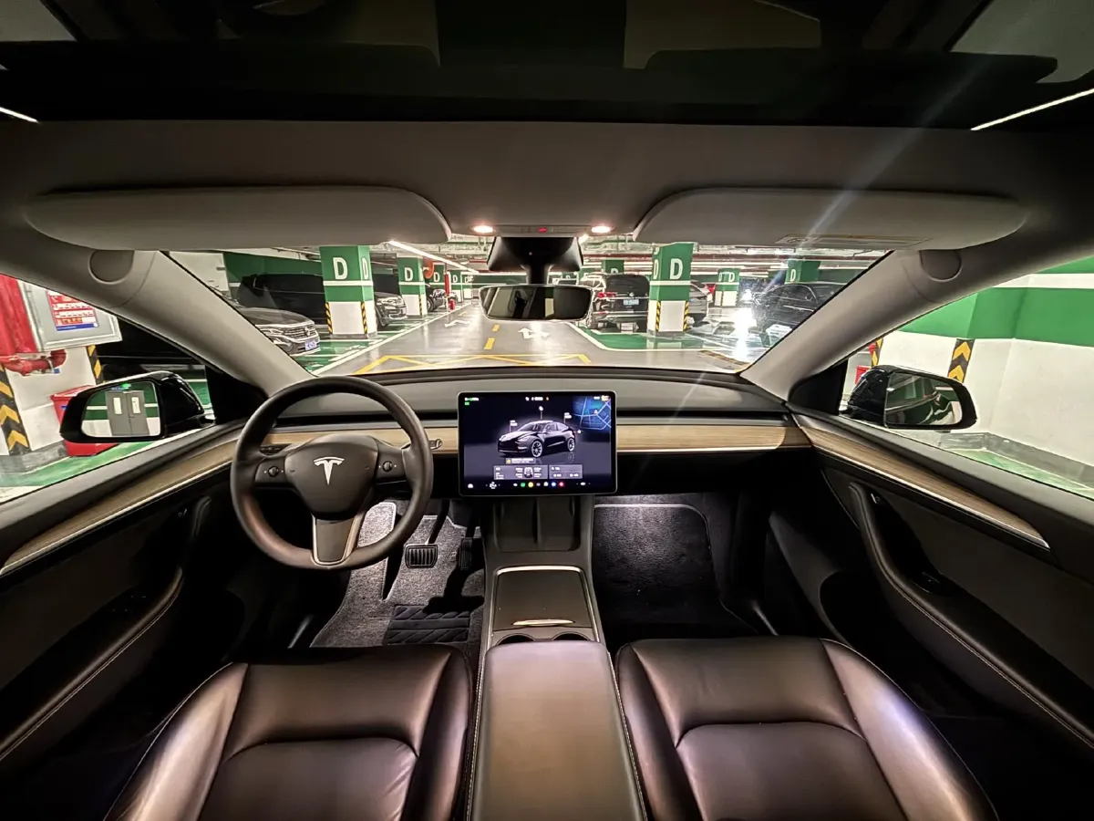 2022 Tesla Model Y BEV 60KWH,autocango,china used car exporter,china ev exporter,chinese used car exporter,chinese used ev exporter