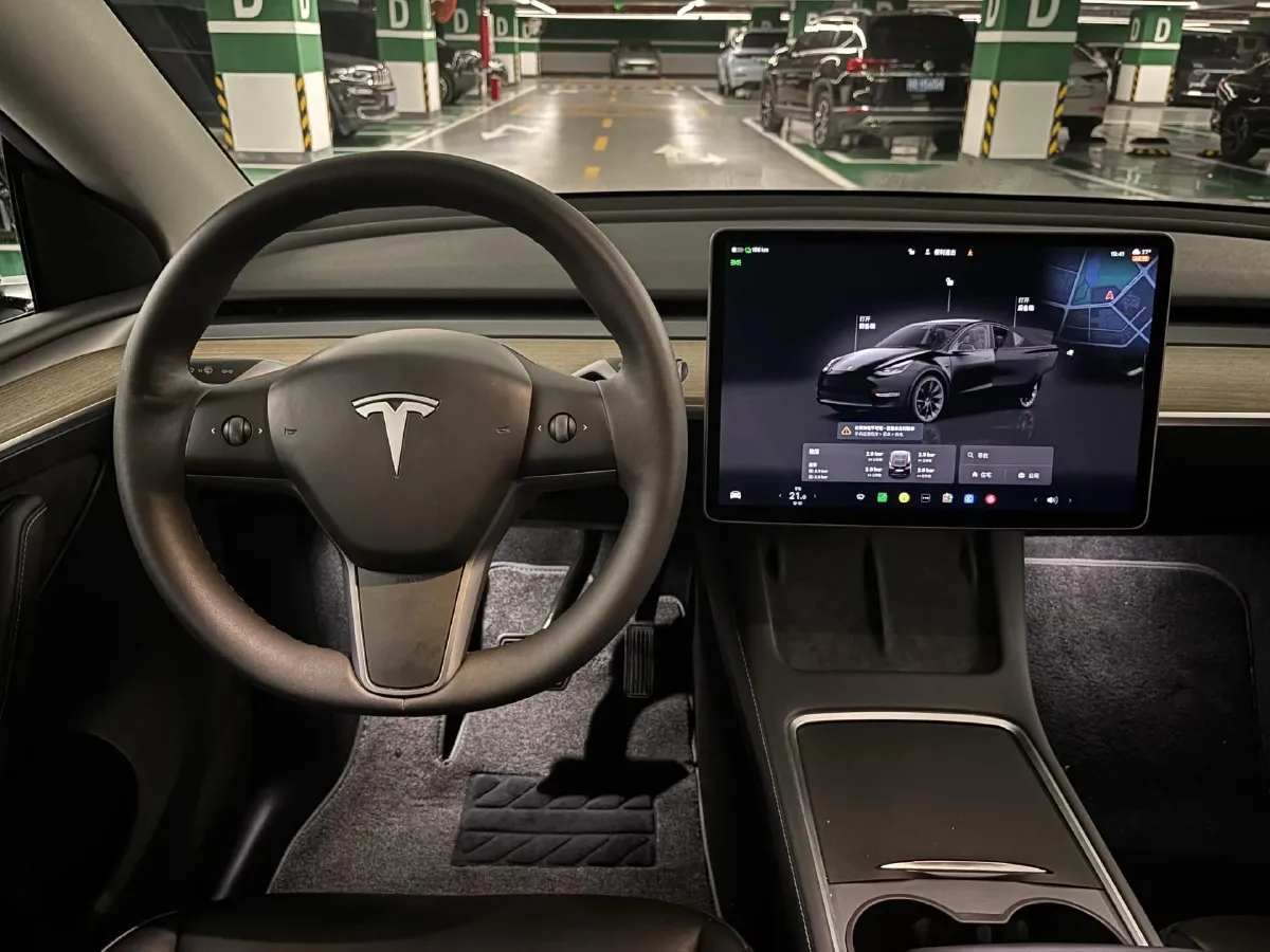 2022 Tesla Model Y BEV 60KWH,autocango,china used car exporter,china ev exporter,chinese used car exporter,chinese used ev exporter