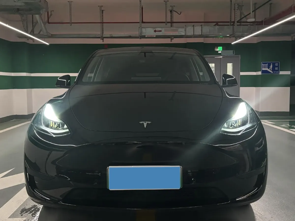 2022 Tesla Model Y BEV 60KWH,autocango,china used car exporter,china ev exporter,chinese used car exporter,chinese used ev exporter