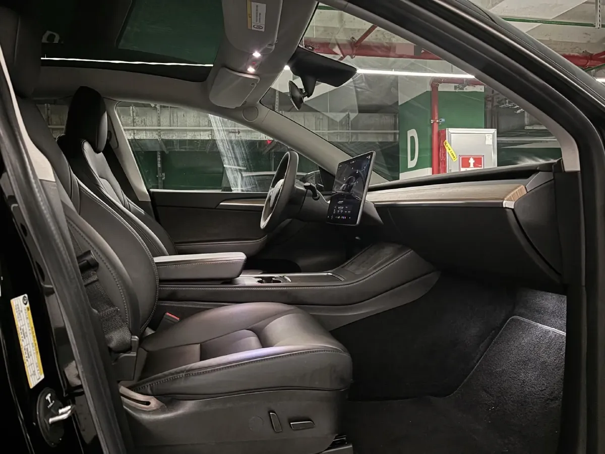 2022 Tesla Model Y BEV 60KWH,autocango,china used car exporter,china ev exporter,chinese used car exporter,chinese used ev exporter