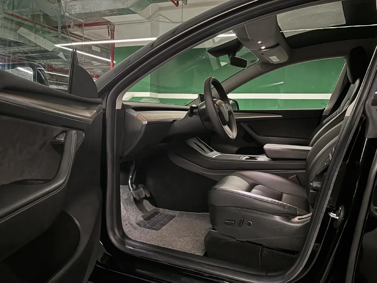 2022 Tesla Model Y BEV 60KWH,autocango,china used car exporter,china ev exporter,chinese used car exporter,chinese used ev exporter