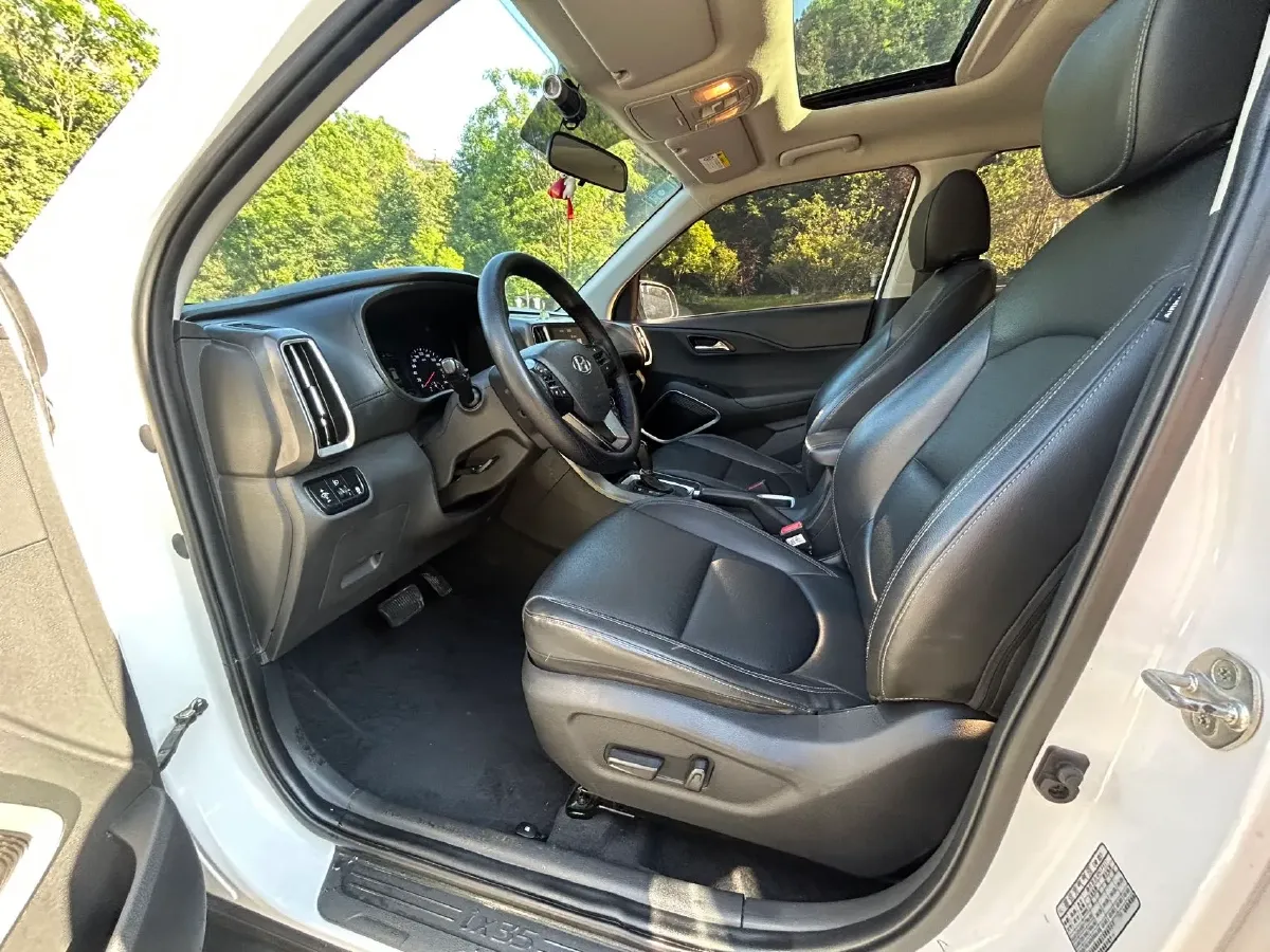 2019 Hyundai ix35 2.0L 160HP L4 6AT,autocango,china used car exporter,china ev exporter,chinese used car exporter,chinese used ev exporter