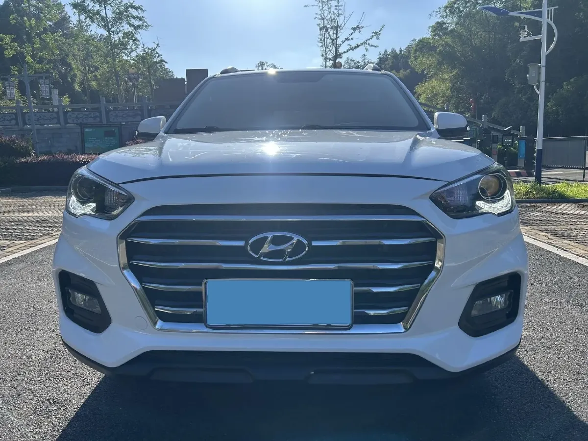 2019 Hyundai ix35 2.0L 160HP L4 6AT,autocango,china used car exporter,china ev exporter,chinese used car exporter,chinese used ev exporter