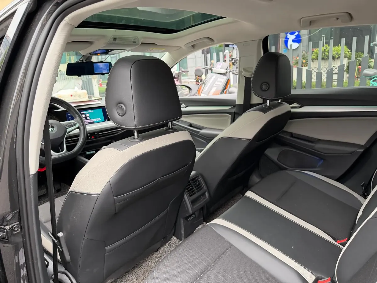 2021 Volkswagen Golf 1.4T 150HP L4 7DCT,autocango,china used car exporter,china ev exporter,chinese used car exporter,chinese used ev exporter