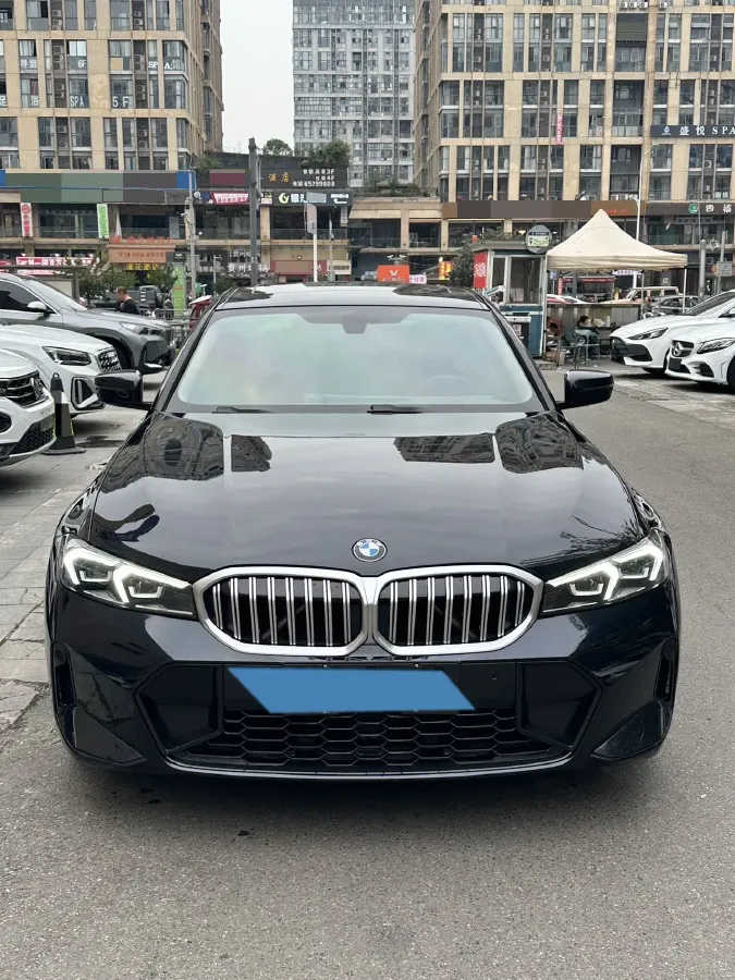 2023 BMW 3 Series 2.0T 156HP L4 8AT,autocango,china used car exporter,china ev exporter,chinese used car exporter,chinese used ev exporter