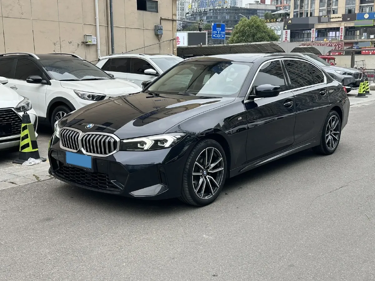 2023 BMW 3 Series 2.0T 156HP L4 8AT,autocango,china used car exporter,china ev exporter,chinese used car exporter,chinese used ev exporter