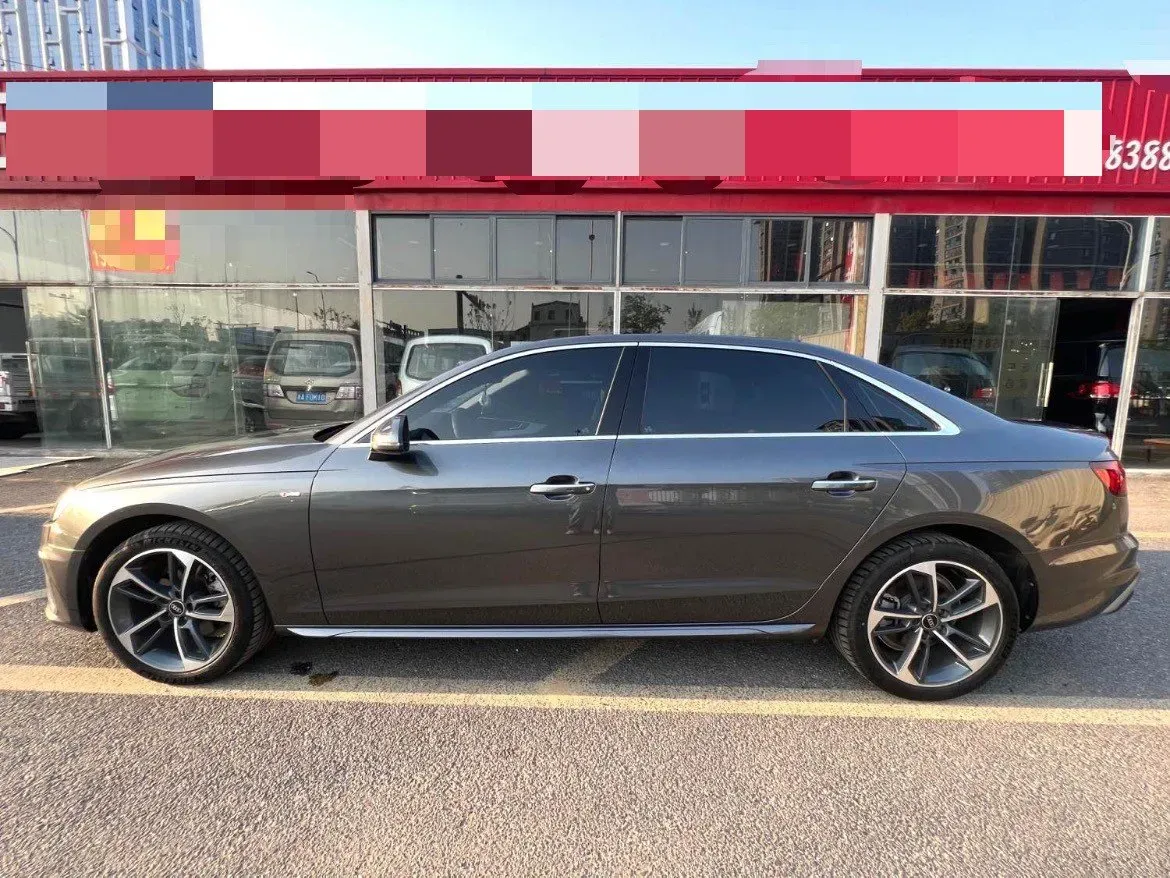 2023 Audi A4L 2.0T 190HP L4 7DCT,autocango,china used car exporter,china ev exporter,chinese used car exporter,chinese used ev exporter