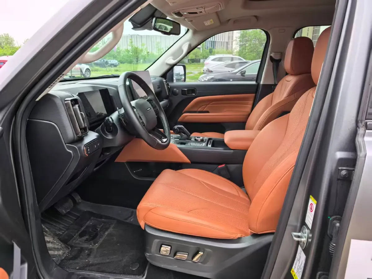 2024 Haval H9 2.4T 186HP L4 9AT,autocango,china used car exporter,china ev exporter,chinese used car exporter,chinese used ev exporter