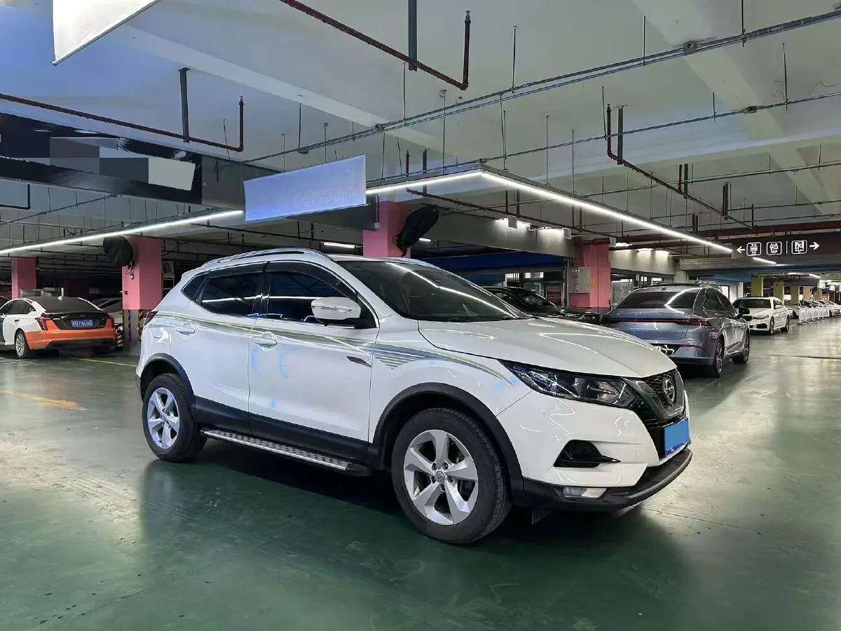 2022 Nissan Qashqai 2.0L 151HP L4 CVT,autocango,china used car exporter,china ev exporter,chinese used car exporter,chinese used ev exporter