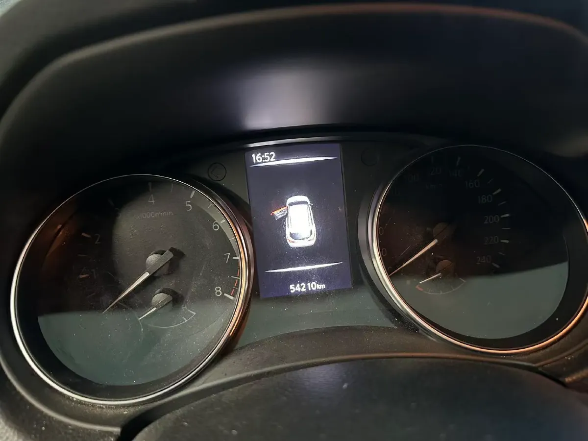 2022 Nissan Qashqai 2.0L 151HP L4 CVT,autocango,china used car exporter,china ev exporter,chinese used car exporter,chinese used ev exporter