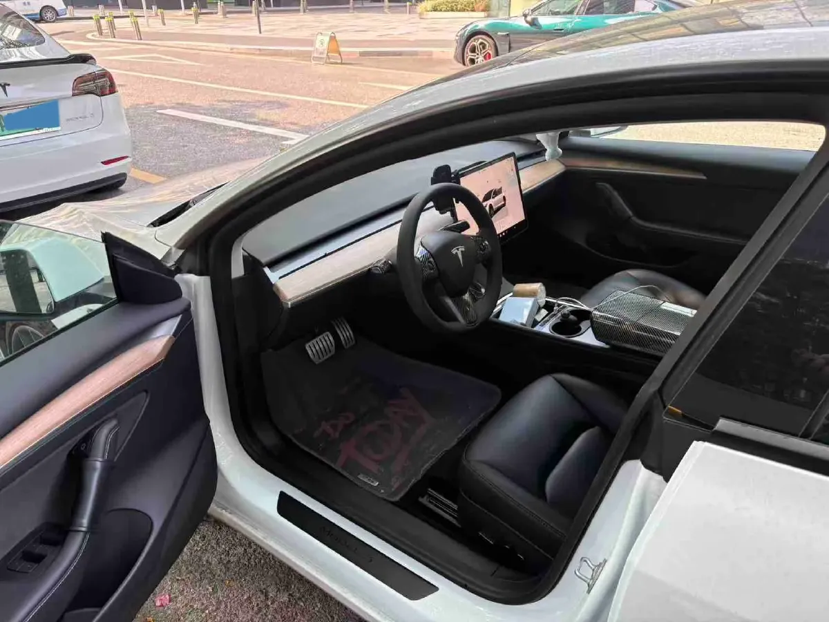 2022 Chevrolet Blazer 2.0T 237HP L4 9AT,autocango,china used car exporter,china ev exporter,chinese used car exporter,chinese used ev exporter