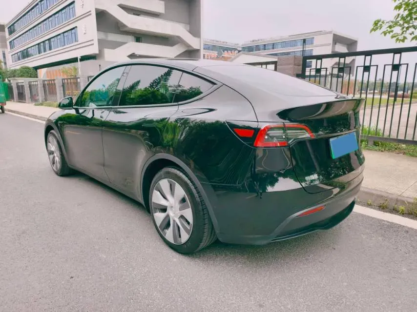 2022 Tesla Model Y BEV 60KWH,autocango,china used car exporter,china ev exporter,chinese used car exporter,chinese used ev exporter