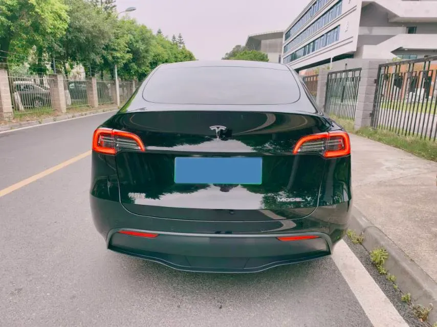 2022 Tesla Model Y BEV 60KWH,autocango,china used car exporter,china ev exporter,chinese used car exporter,chinese used ev exporter