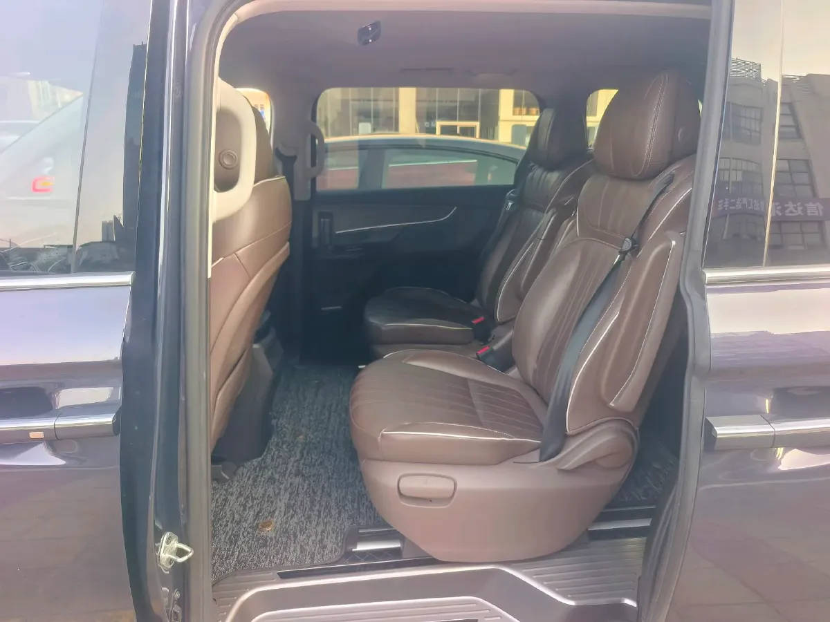 2022 Roewe iMAX8 BEV 90KWH,autocango,china used car exporter,china ev exporter,chinese used car exporter,chinese used ev exporter