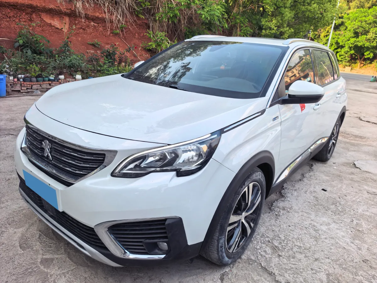 2019 Peugeot 5008 1.6T 167HP L4 6AT,autocango,china used car exporter,china ev exporter,chinese used car exporter,chinese used ev exporter
