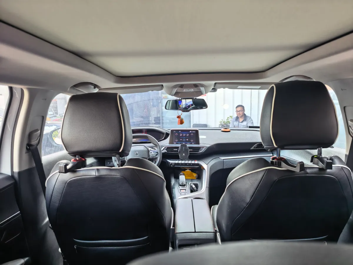 2019 Peugeot 5008 1.6T 167HP L4 6AT,autocango,china used car exporter,china ev exporter,chinese used car exporter,chinese used ev exporter