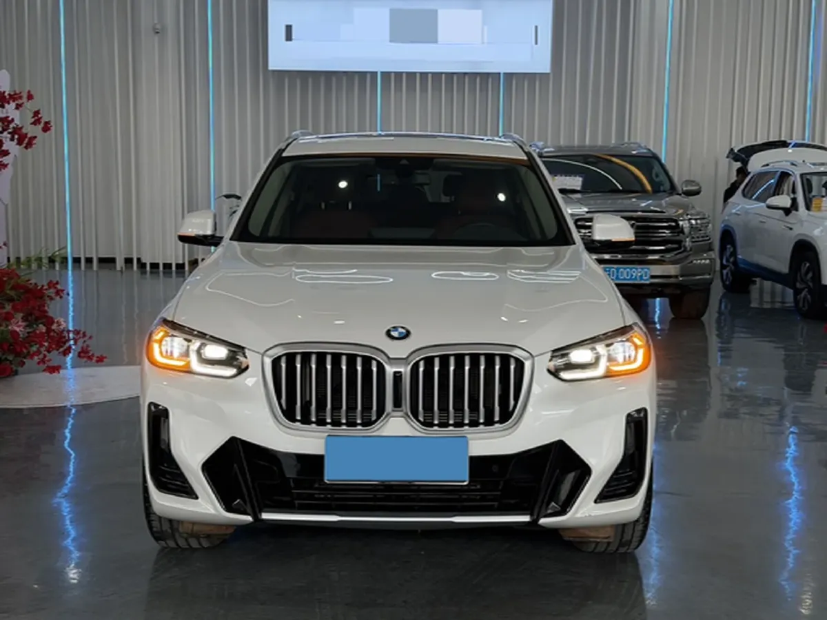 2023 BMW X3 2.0T 184HP L4 8AT,autocango,china used car exporter,china ev exporter,chinese used car exporter,chinese used ev exporter