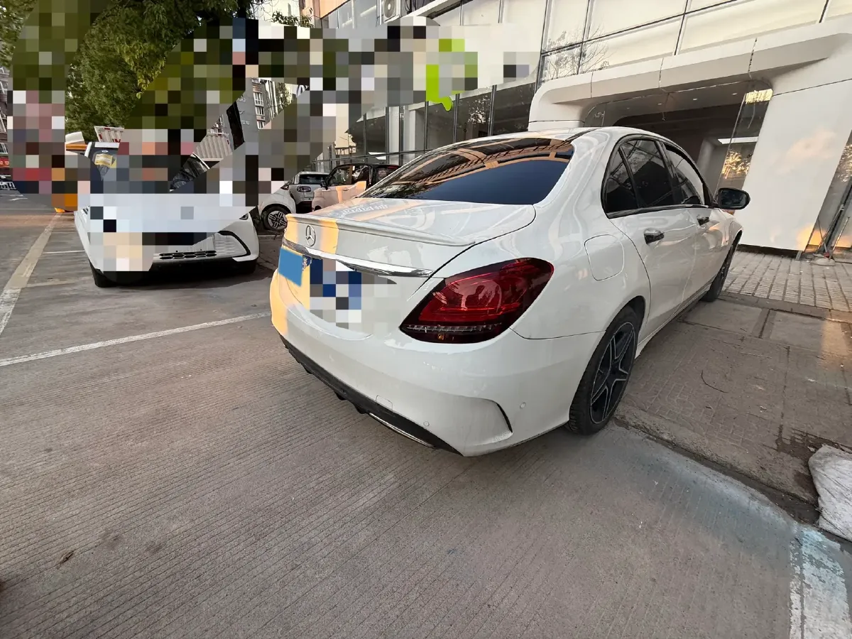 2021 Mercedes-Benz C Class 1.5T 184HP L4 9AT,autocango,china used car exporter,china ev exporter,chinese used car exporter,chinese used ev exporter