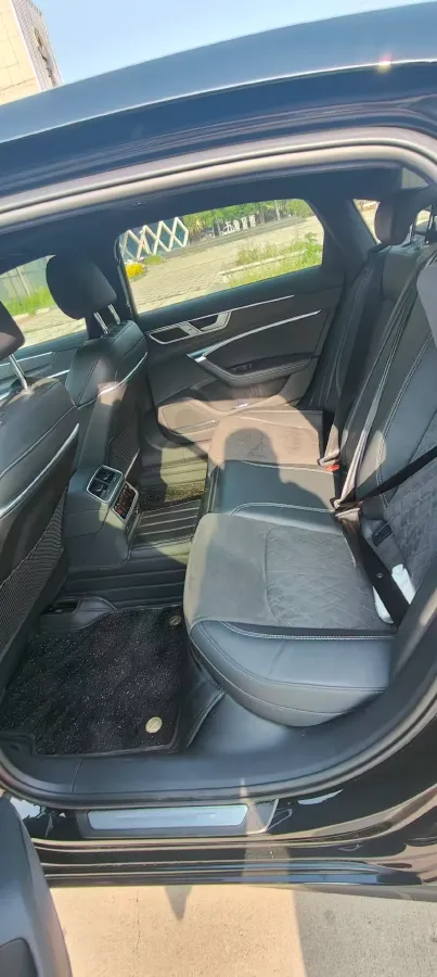 2023 Audi A6L 3.0T 340HP V6 7DCT,autocango,china used car exporter,china ev exporter,chinese used car exporter,chinese used ev exporter