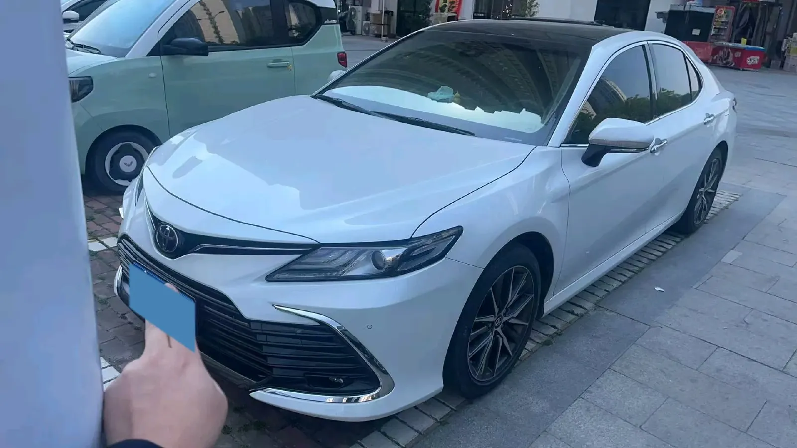 2021 Toyota Camry 2.5L 209HP L4 8AT,autocango,china used car exporter,china ev exporter,chinese used car exporter,chinese used ev exporter