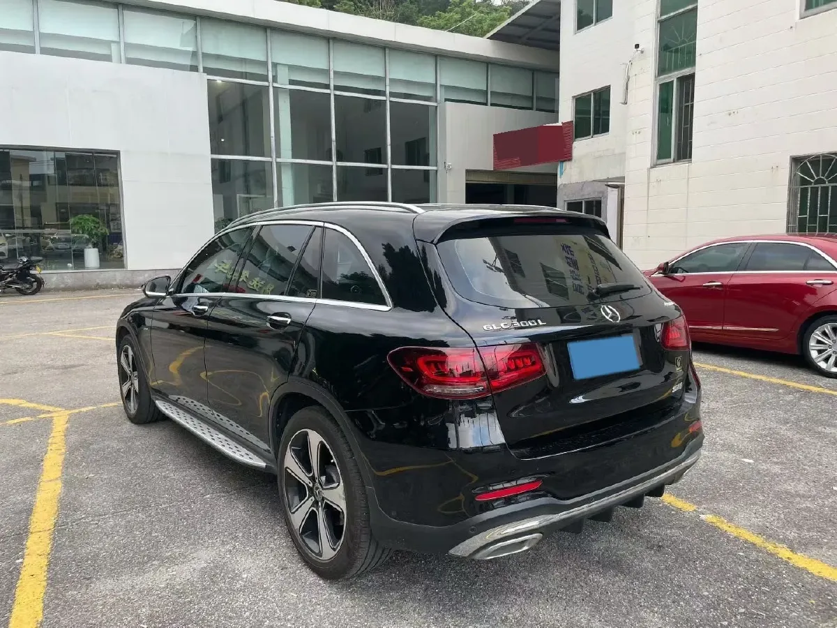 2022 Mercedes-Benz GLC Class 2.0T 258HP L4 9AT,autocango,china used car exporter,china ev exporter,chinese used car exporter,chinese used ev exporter