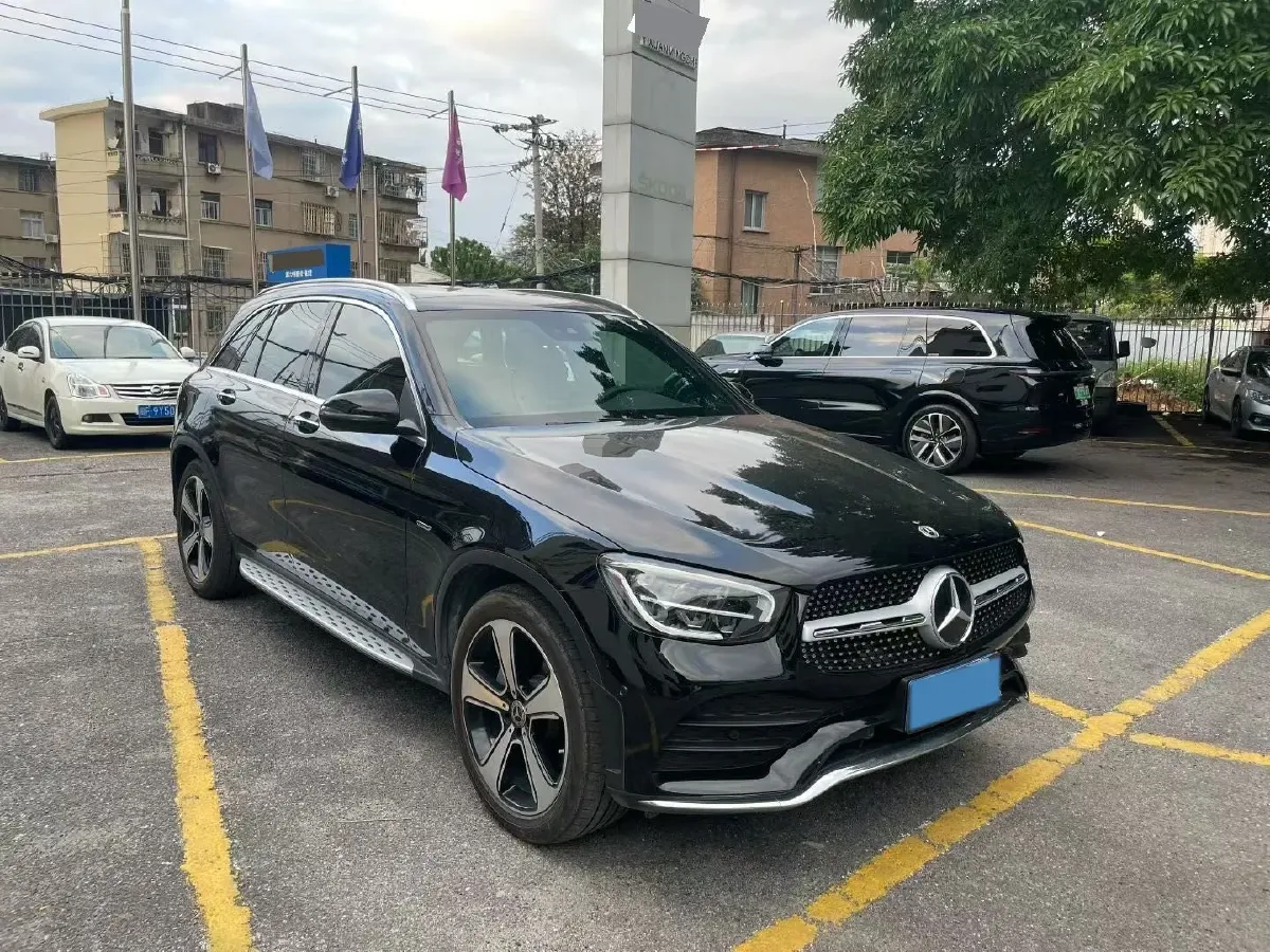 2022 Mercedes-Benz GLC Class 2.0T 258HP L4 9AT,autocango,china used car exporter,china ev exporter,chinese used car exporter,chinese used ev exporter
