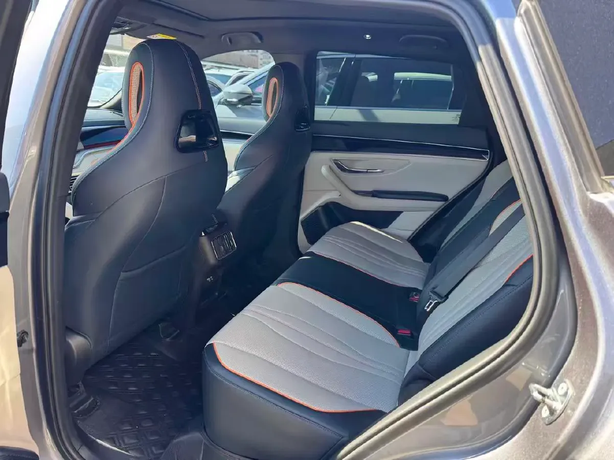 2023 BYD Song Plus 1.5L 110HP L4 E-CVT PHEV 18.3KWH,autocango,china used car exporter,china ev exporter,chinese used car exporter,chinese used ev exporter