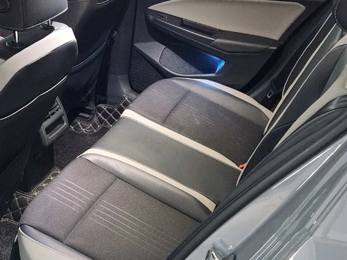 2023 Volkswagen Golf 1.4T 150HP L4 7DCT,autocango,china used car exporter,china ev exporter,chinese used car exporter,chinese used ev exporter