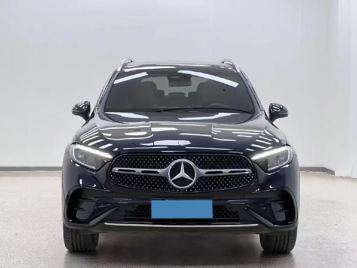 2023 Mercedes-Benz GLC Class 2.0T 258HP L4 9AT,autocango,china used car exporter,china ev exporter,chinese used car exporter,chinese used ev exporter