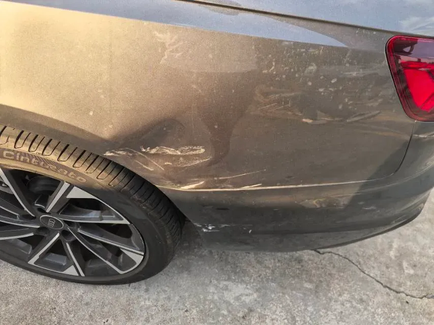 2020 Audi A4L 2.0T 190HP L4 7DCT,autocango,china used car exporter,china ev exporter,chinese used car exporter,chinese used ev exporter