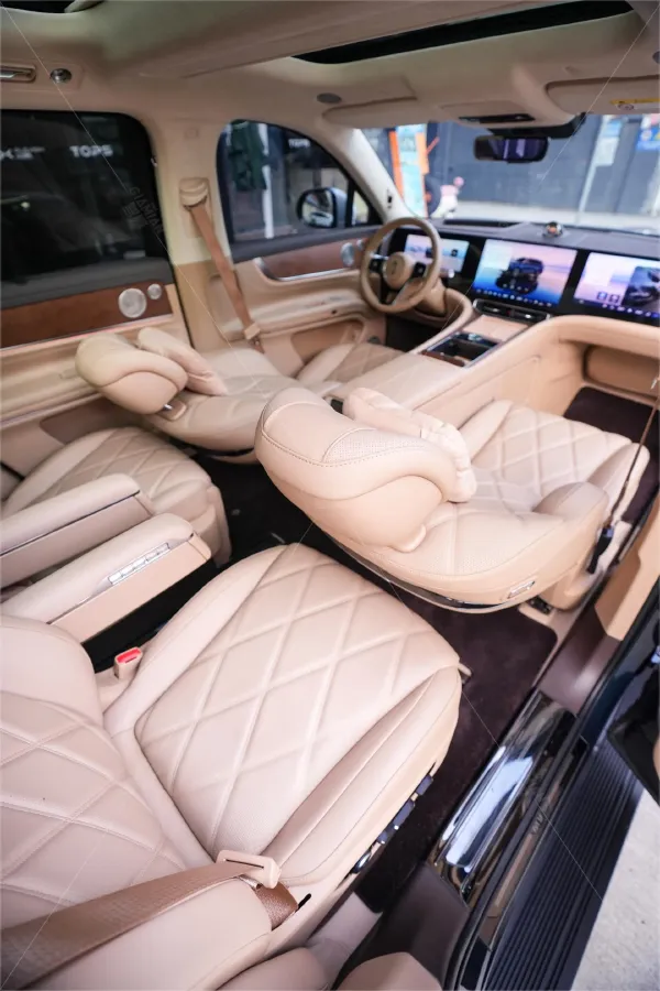 2025 AITO AITO M9 REEV 160HP REEV 52KWH,autocango,china used car exporter,china ev exporter,chinese used car exporter,chinese used ev exporter