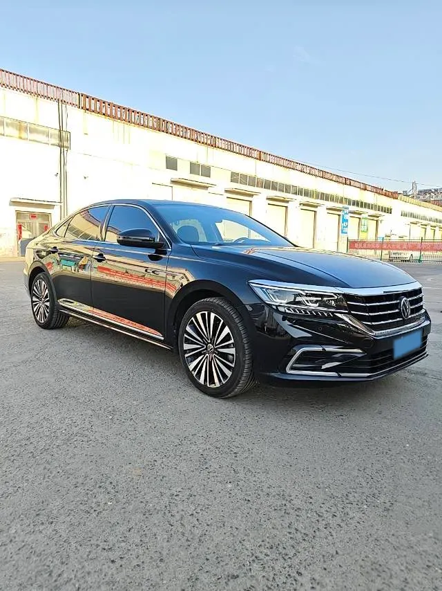 2021 Volkswagen Passat 2.0T 186HP L4 7DCT,autocango,china used car exporter,china ev exporter,chinese used car exporter,chinese used ev exporter