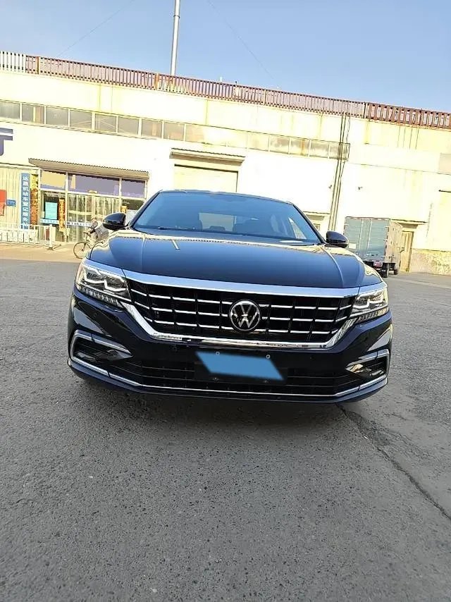 2021 Volkswagen Passat 2.0T 186HP L4 7DCT,autocango,china used car exporter,china ev exporter,chinese used car exporter,chinese used ev exporter