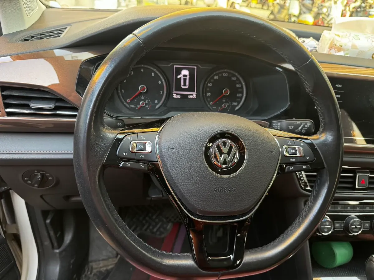 2020 Volkswagen Tharu 1.4T 150HP L4 7DCT,autocango,china used car exporter,china ev exporter,chinese used car exporter,chinese used ev exporter