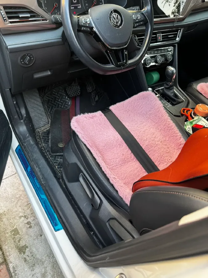 2020 Volkswagen Tharu 1.4T 150HP L4 7DCT,autocango,china used car exporter,china ev exporter,chinese used car exporter,chinese used ev exporter