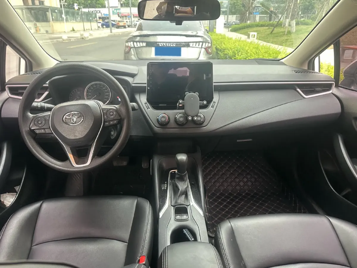 2019 Toyota Corolla 1.2T 116HP L4 CVT,autocango,china used car exporter,china ev exporter,chinese used car exporter,chinese used ev exporter