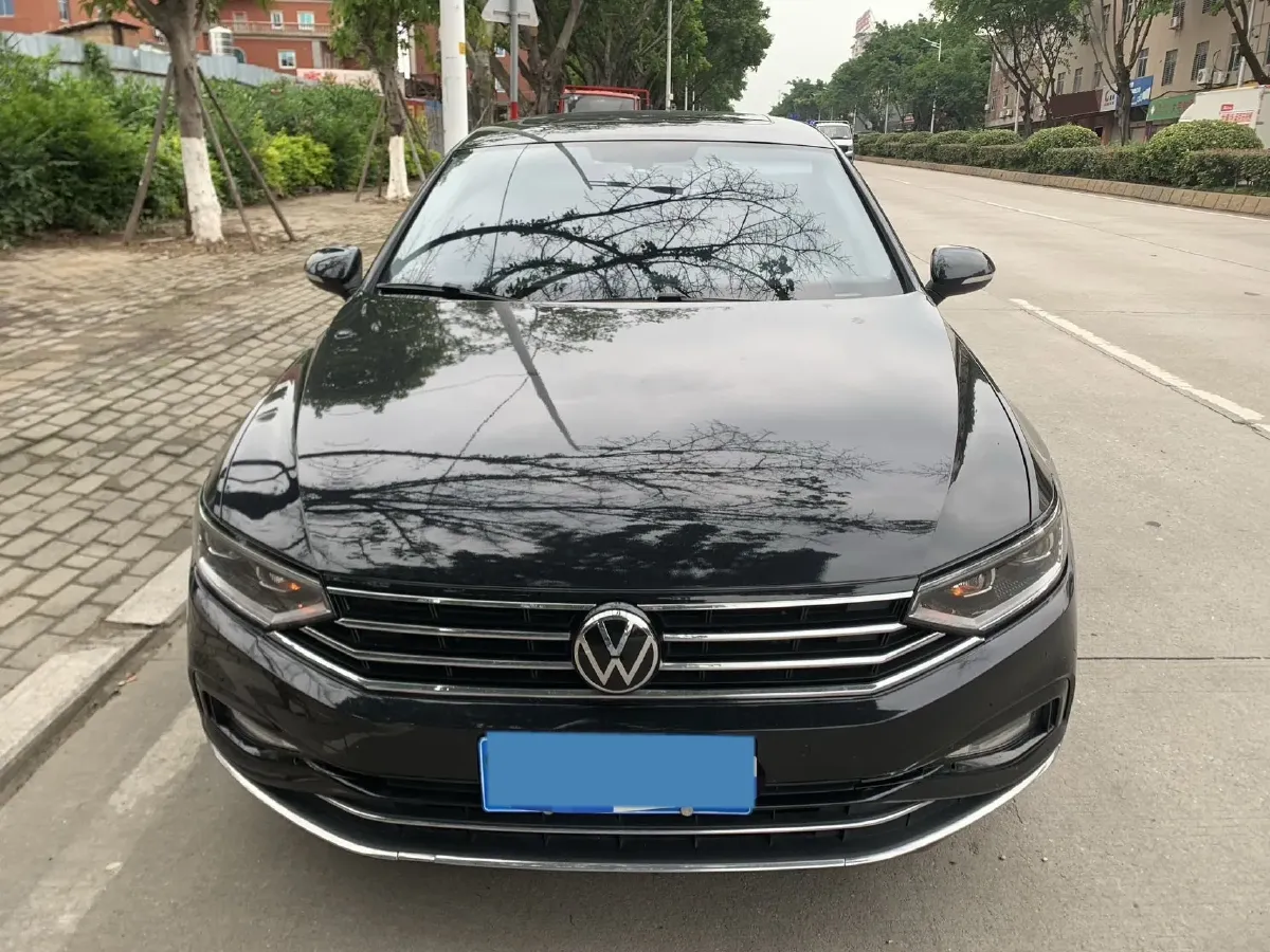 2020 Volkswagen Magotan 2.0T 186HP L4 7DCT,autocango,china used car exporter,china ev exporter,chinese used car exporter,chinese used ev exporter