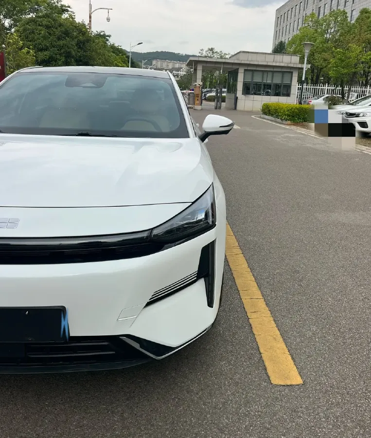 2023 Geely Galaxy L6 1.5T 163HP L4 3DHT PHEV,autocango,china used car exporter,china ev exporter,chinese used car exporter,chinese used ev exporter