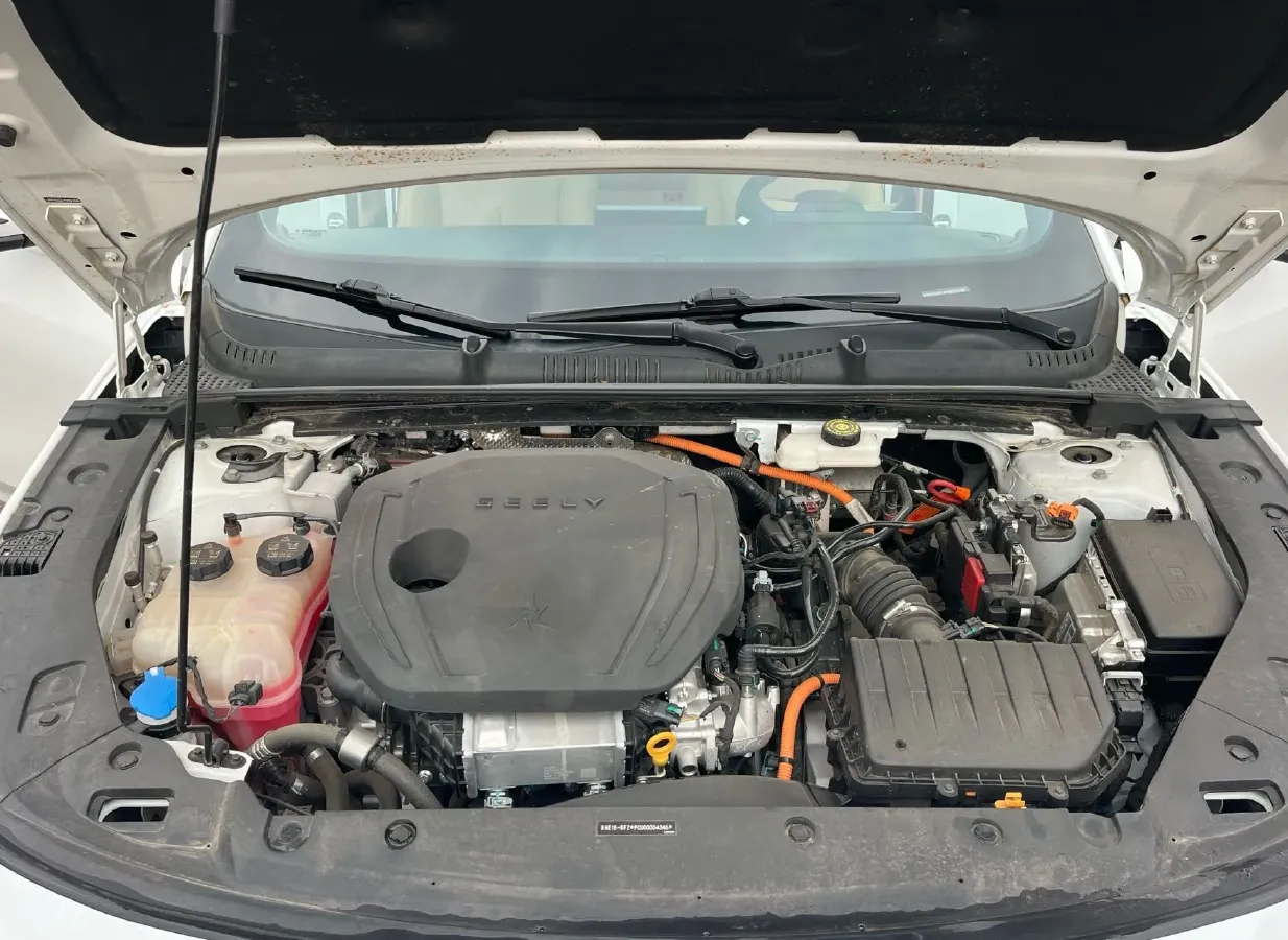 2023 Geely Galaxy L6 1.5T 163HP L4 3DHT PHEV,autocango,china used car exporter,china ev exporter,chinese used car exporter,chinese used ev exporter