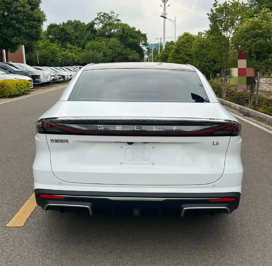 2023 Geely Galaxy L6 1.5T 163HP L4 3DHT PHEV,autocango,china used car exporter,china ev exporter,chinese used car exporter,chinese used ev exporter