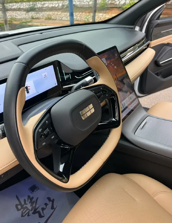 2023 Geely Galaxy L6 1.5T 163HP L4 3DHT PHEV,autocango,china used car exporter,china ev exporter,chinese used car exporter,chinese used ev exporter