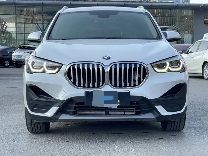 2021 BMW X1 1.5T 140HP L3 7DCT,autocango,china used car exporter,china ev exporter,chinese used car exporter,chinese used ev exporter