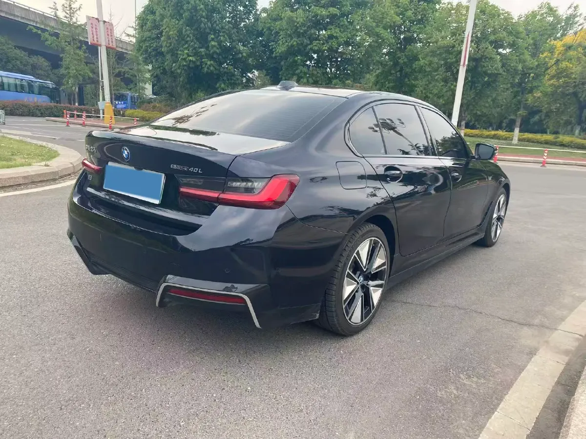 2023 BMW i3 BEV 79.05KWH,autocango,china used car exporter,china ev exporter,chinese used car exporter,chinese used ev exporter