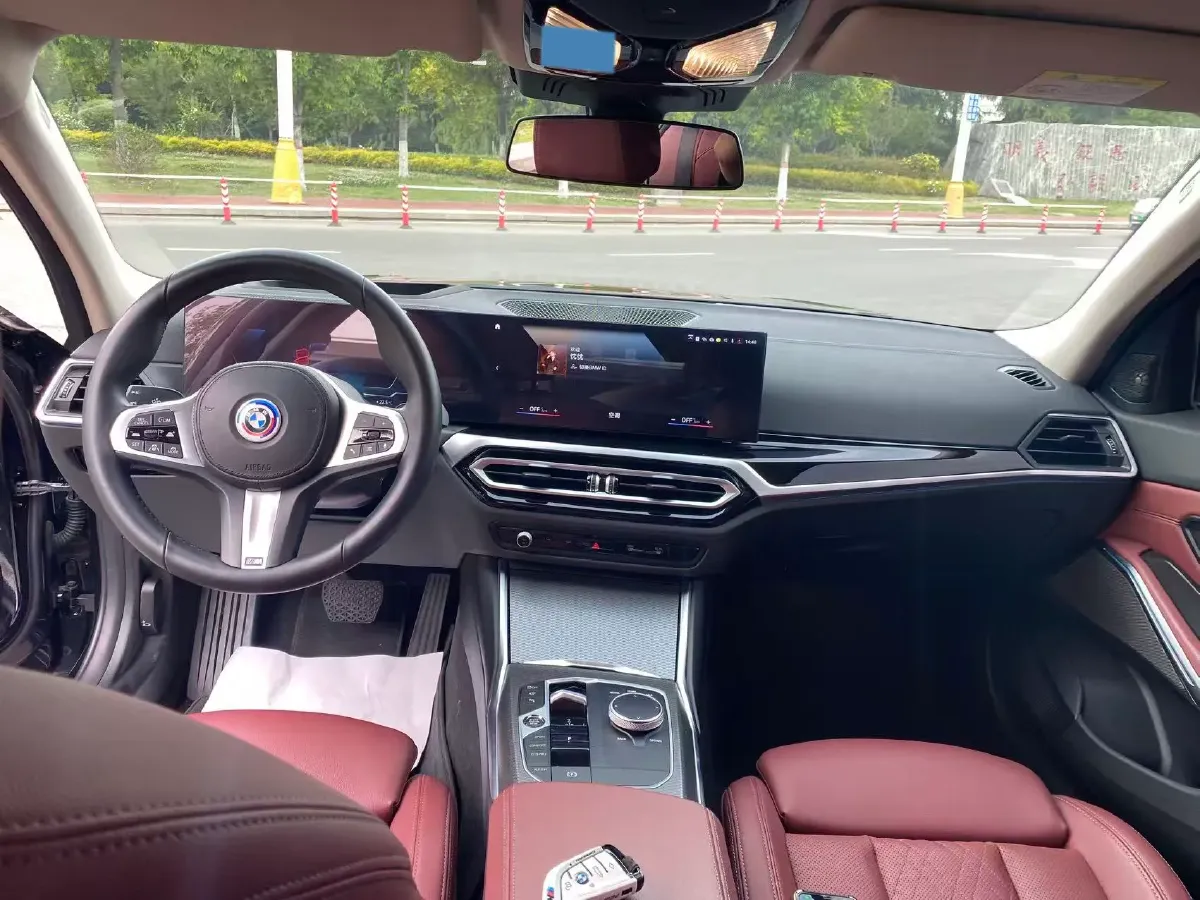 2023 BMW i3 BEV 79.05KWH,autocango,china used car exporter,china ev exporter,chinese used car exporter,chinese used ev exporter