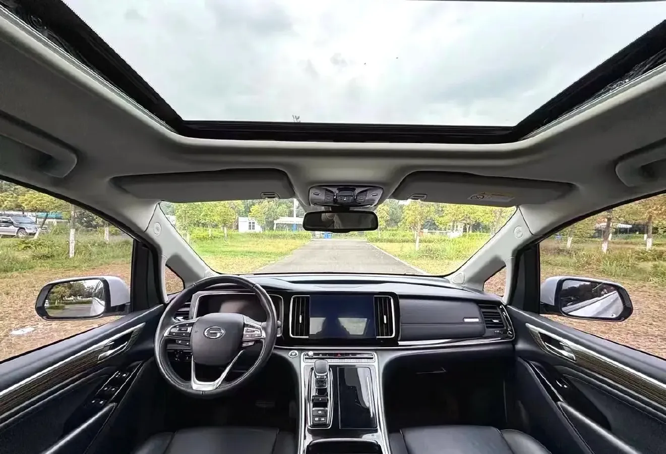 2023 GAC Trumpchi M8 2.0T 252HP L4 8AT,autocango,china used car exporter,china ev exporter,chinese used car exporter,chinese used ev exporter