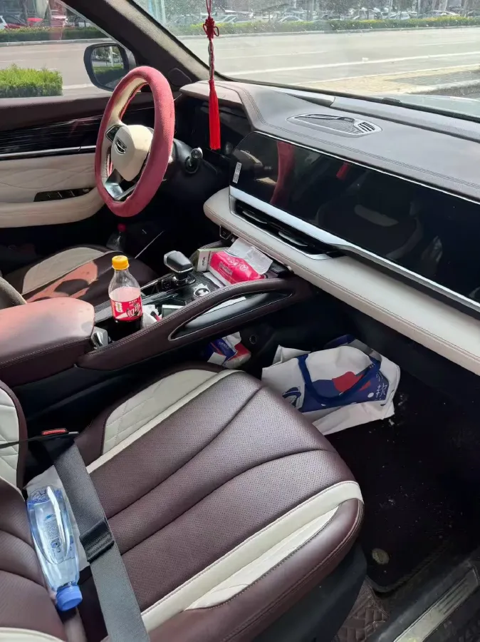 2021 Geely Monjaro 2.0T 218HP L4 7DCT,autocango,china used car exporter,china ev exporter,chinese used car exporter,chinese used ev exporter
